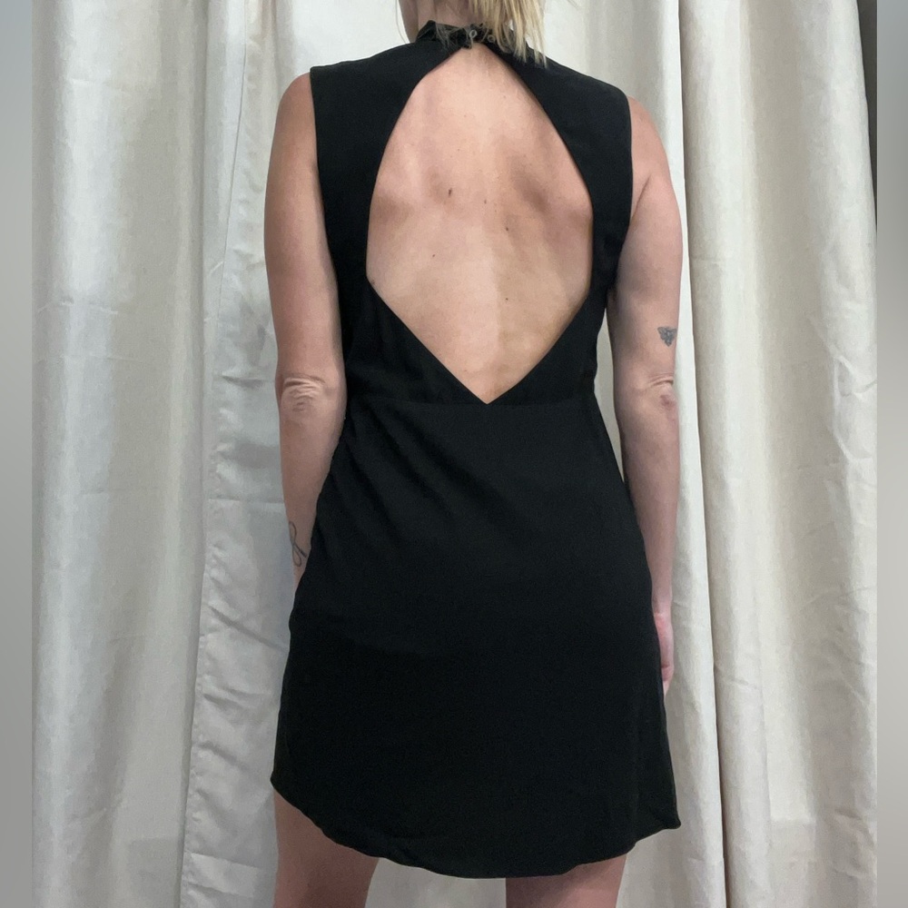 Haute Hippie Black Sheath Mock Neck Backless Mini Cocktail Dress Size L - Picture 3 of 12